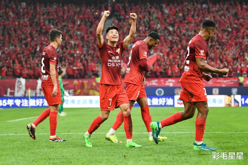 关于申花开场5分钟连进两球，武磊防线形同虚设！的信息